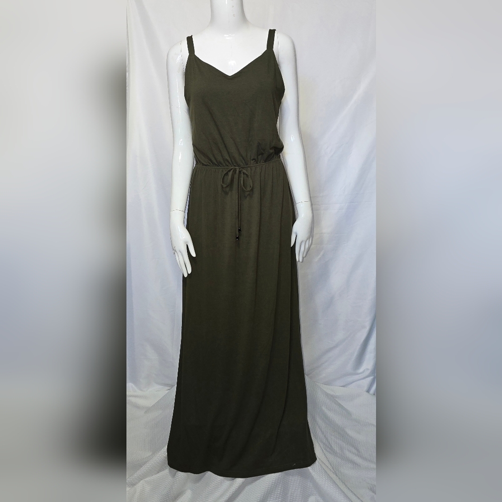 Lildy Maxi Dress With Spaghetti Straps in Olive Sise XL